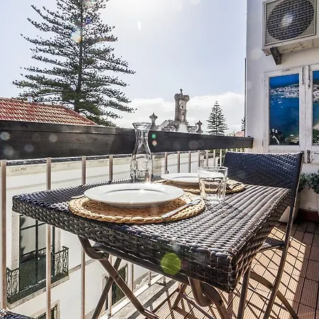 Gomes Freire With Balcony Διαμέρισμα