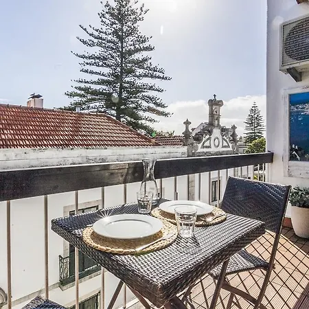 Gomes Freire With Balcony Daire Cascais